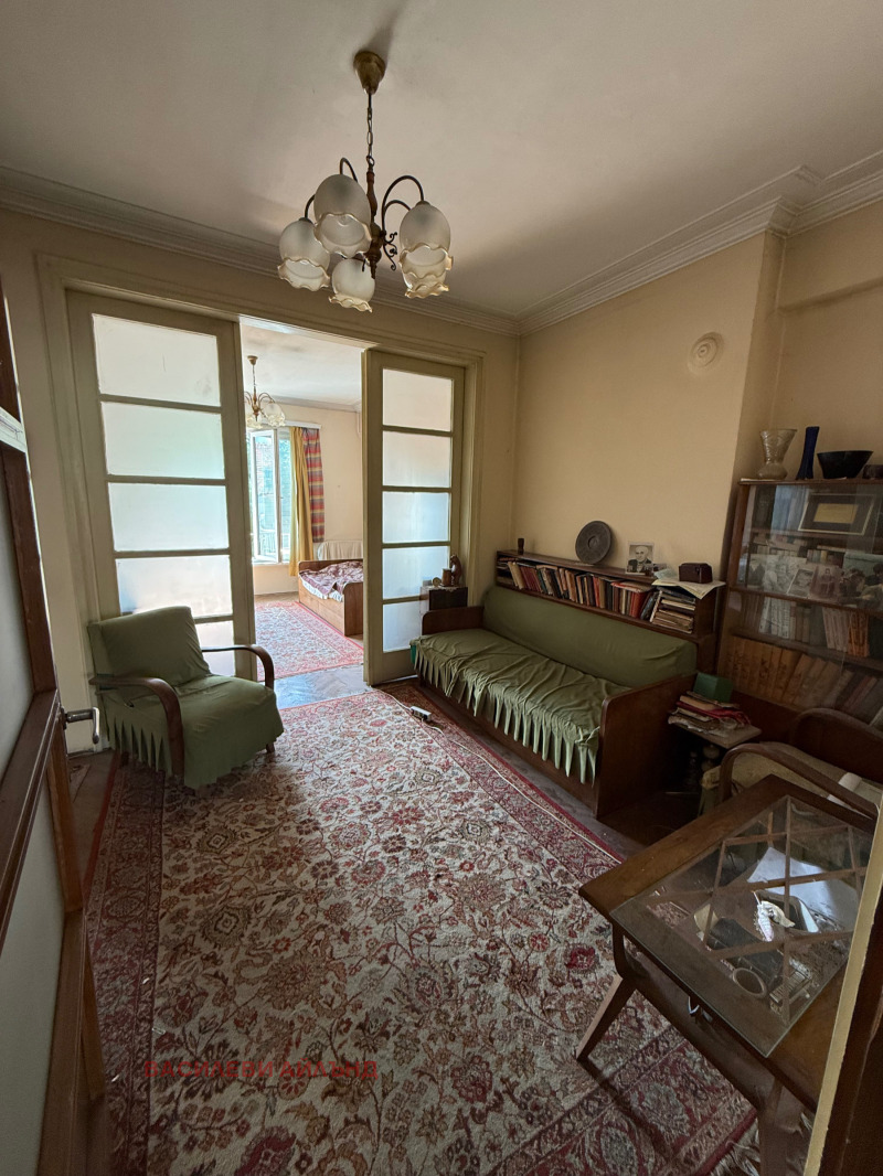Te koop  2 slaapkamers Sofia , Tsentar , 77 m² | 42015841 - afbeelding [3]