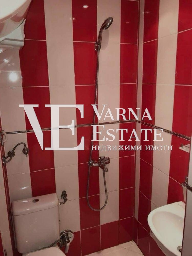 Продава 4-СТАЕН, гр. Варна, Лятно кино Тракия, снимка 13 - Aпартаменти - 47510359