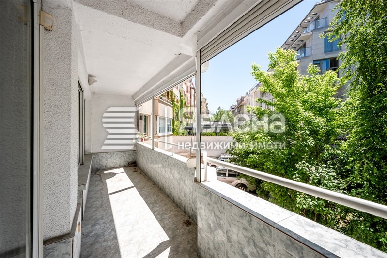 Продава 4-СТАЕН, гр. София, Лозенец, снимка 2 - Апартаменти - 54920644