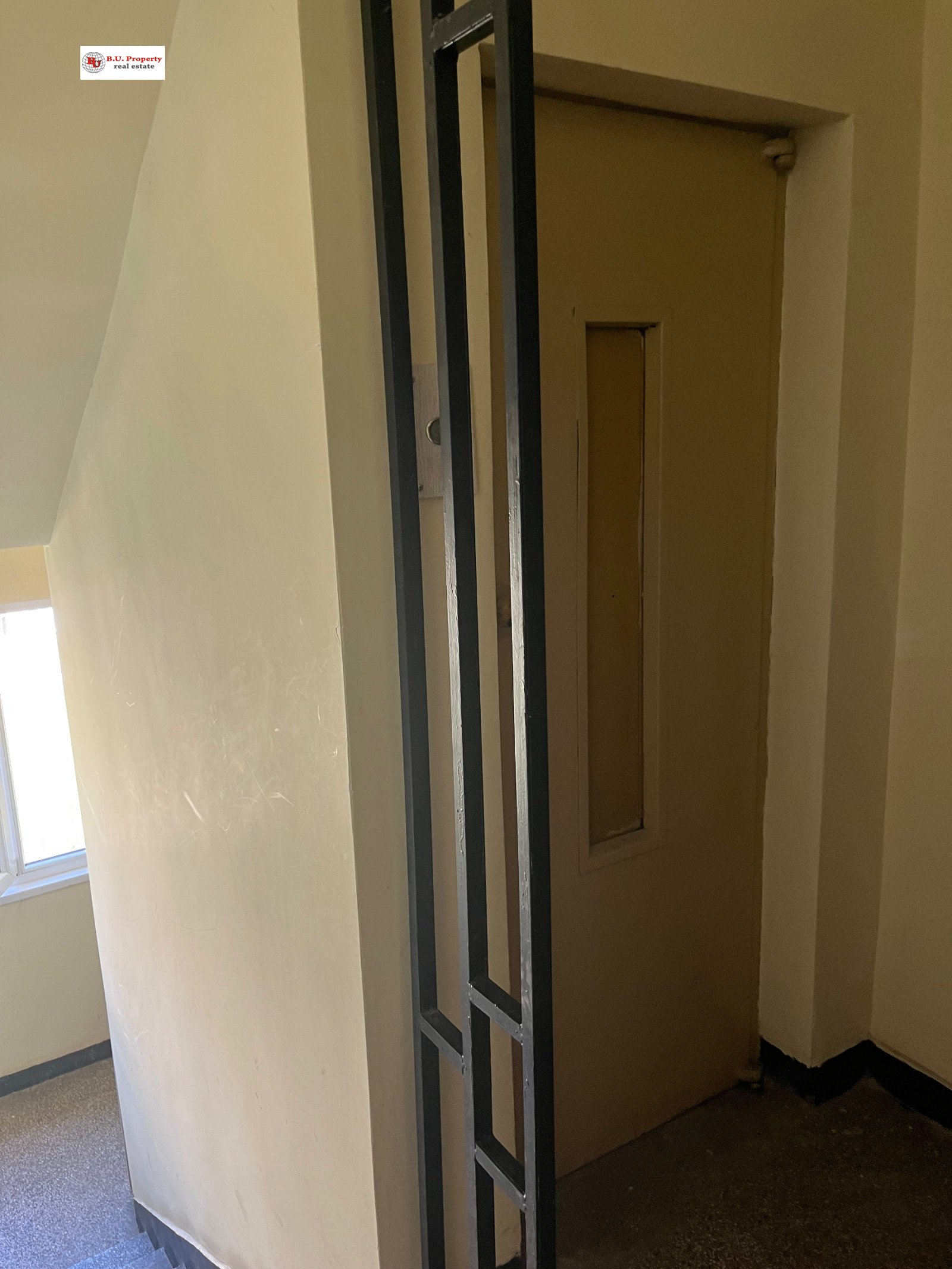 Продава 2-СТАЕН, гр. Перник, Изток, снимка 12 - Апартаменти - 54945722