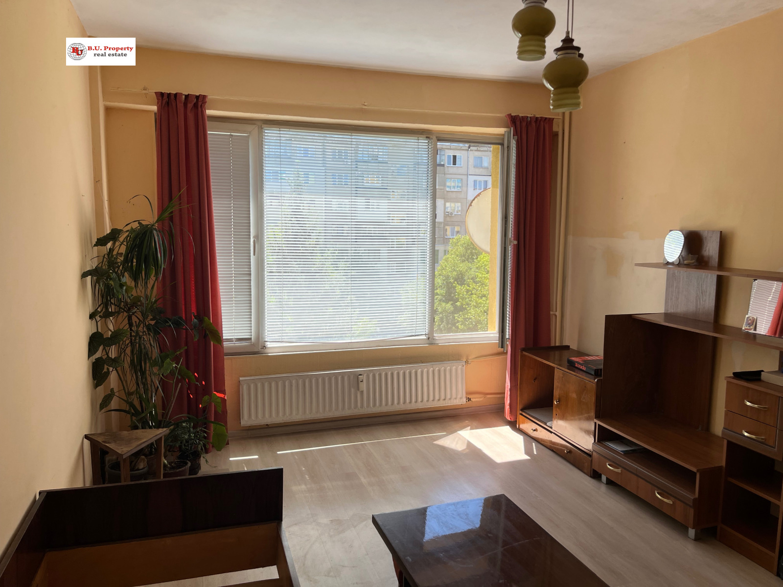 Продава 2-СТАЕН, гр. Перник, Изток, снимка 2 - Апартаменти - 54945722