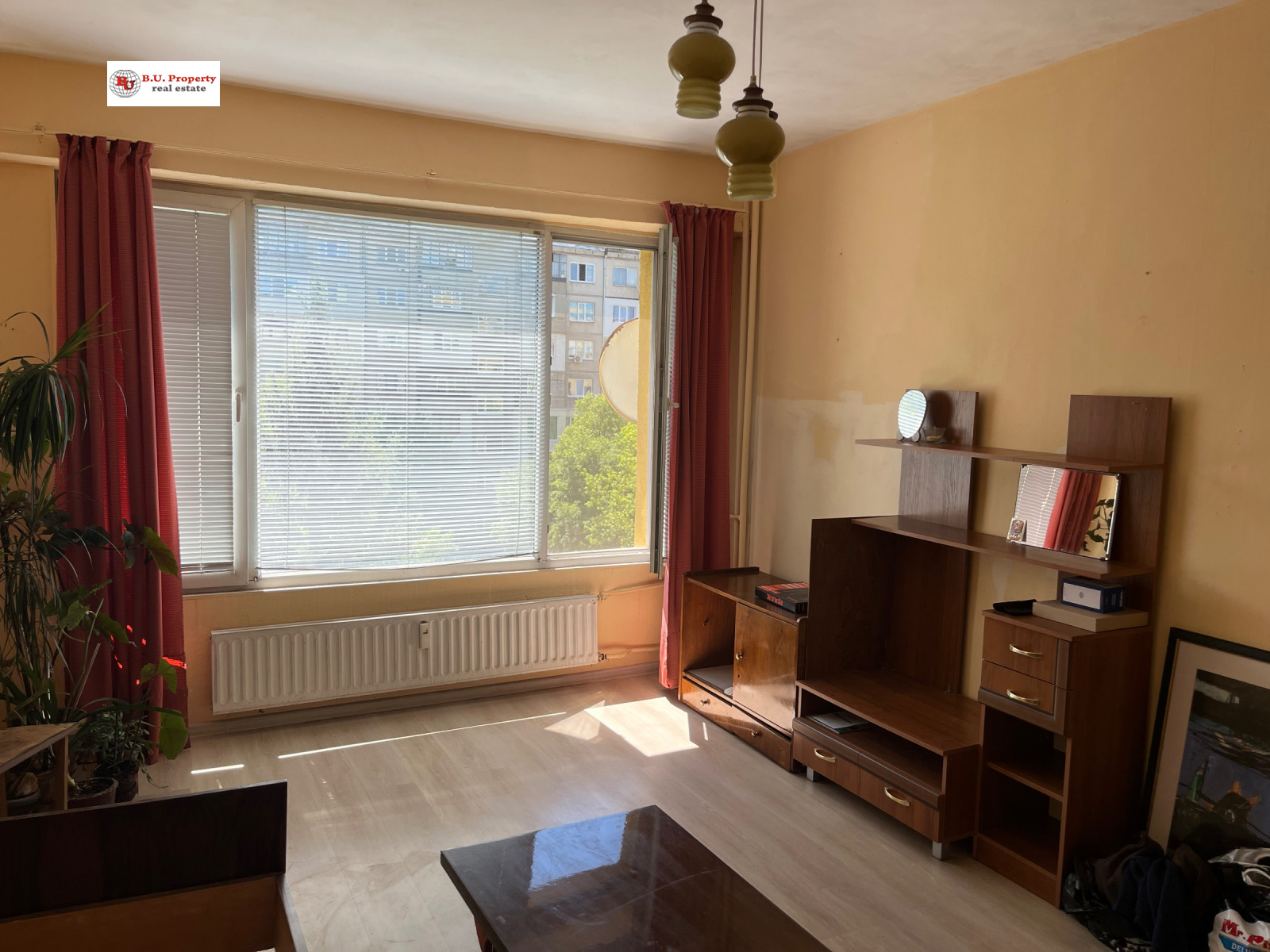 Продава 2-СТАЕН, гр. Перник, Изток, снимка 3 - Апартаменти - 54945722