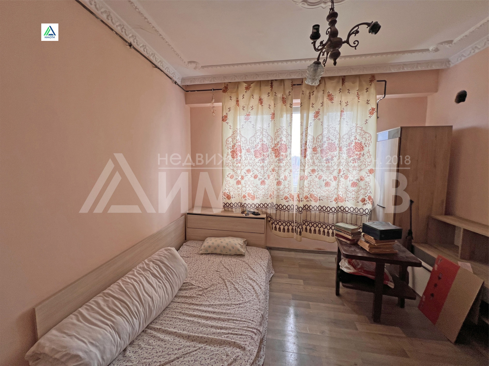 Продава 3-СТАЕН, гр. Нови пазар, област Шумен