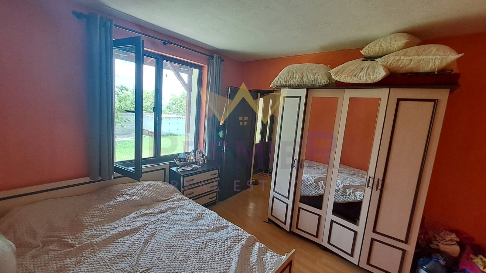 Продава КЪЩА, с. Калиманци, област Варна, снимка 9 - Къщи - 55048401