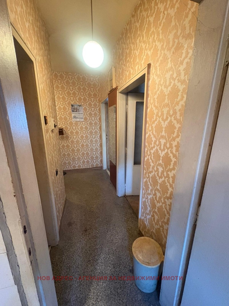 Продава 2-СТАЕН, гр. Търговище, Център, снимка 8 - Апартаменти - 52463367