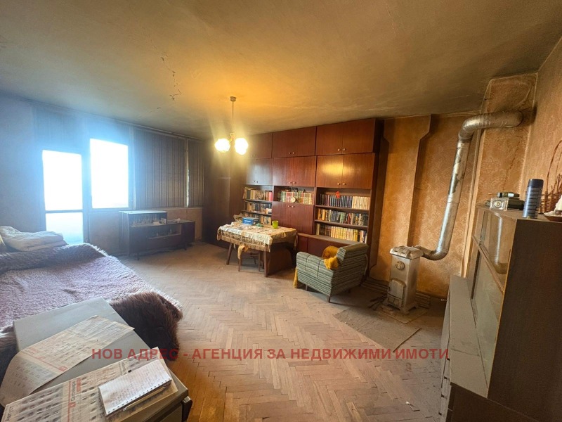 Продава 2-СТАЕН, гр. Търговище, Център, снимка 2 - Апартаменти - 52463367