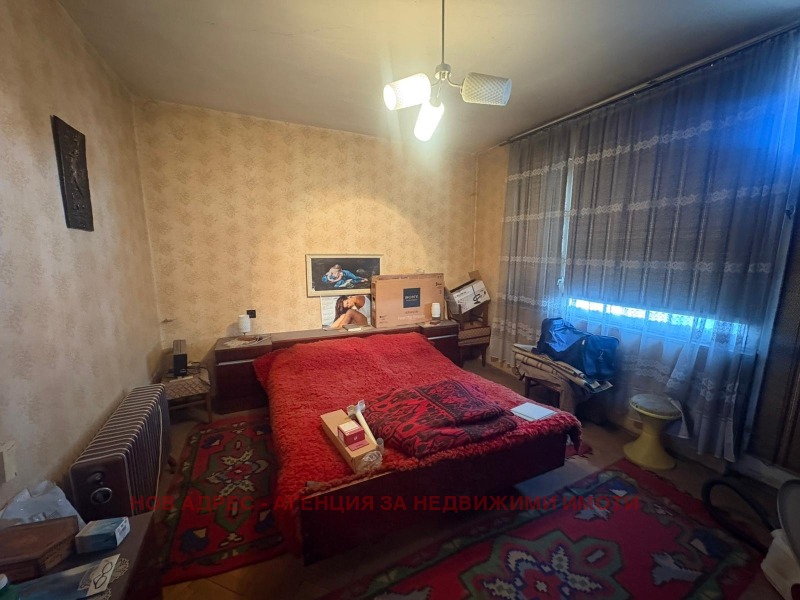 Продава 2-СТАЕН, гр. Търговище, Център, снимка 4 - Апартаменти - 52463367