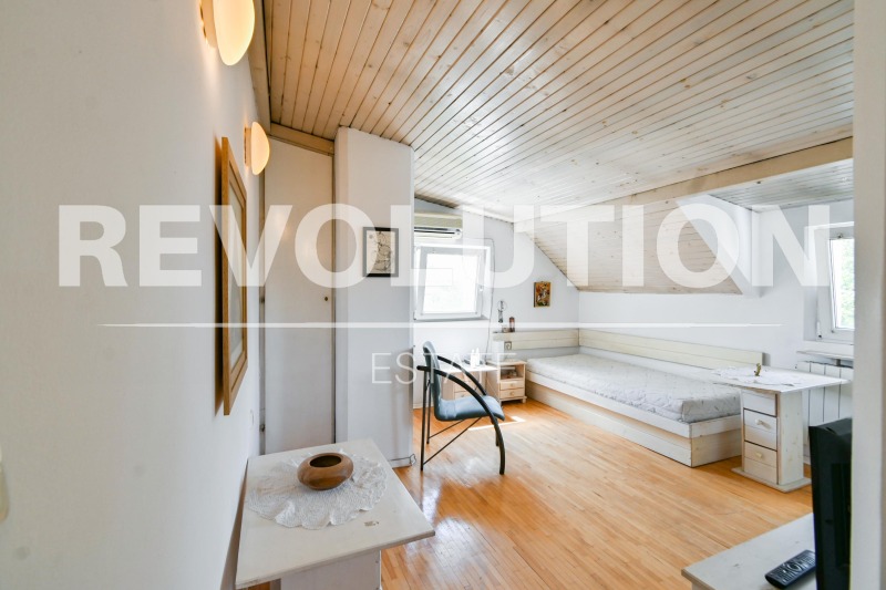 Na prodej  2 ložnice Sofia , Centar , 70 m2 | 18573567 - obraz [8]