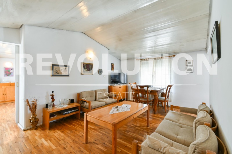 Na prodej  2 ložnice Sofia , Centar , 70 m2 | 18573567