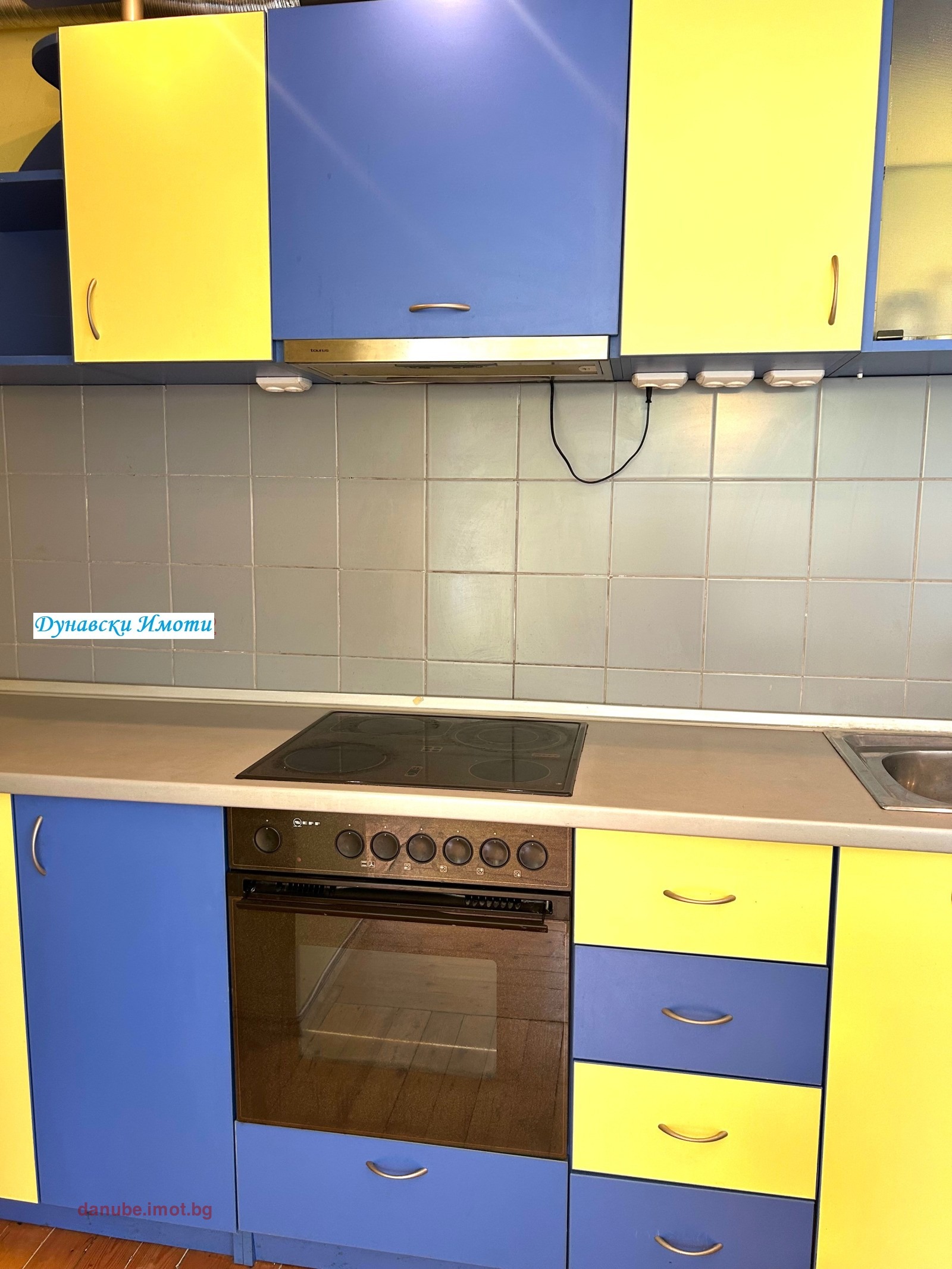 Продава ЕТАЖ ОТ КЪЩА, гр. Русе, Дружба 2, снимка 4 - Етаж от къща - 54053858