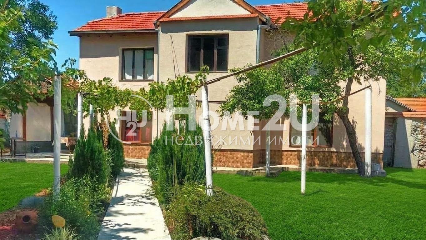 Продава КЪЩА, с. Брягово, област Пловдив