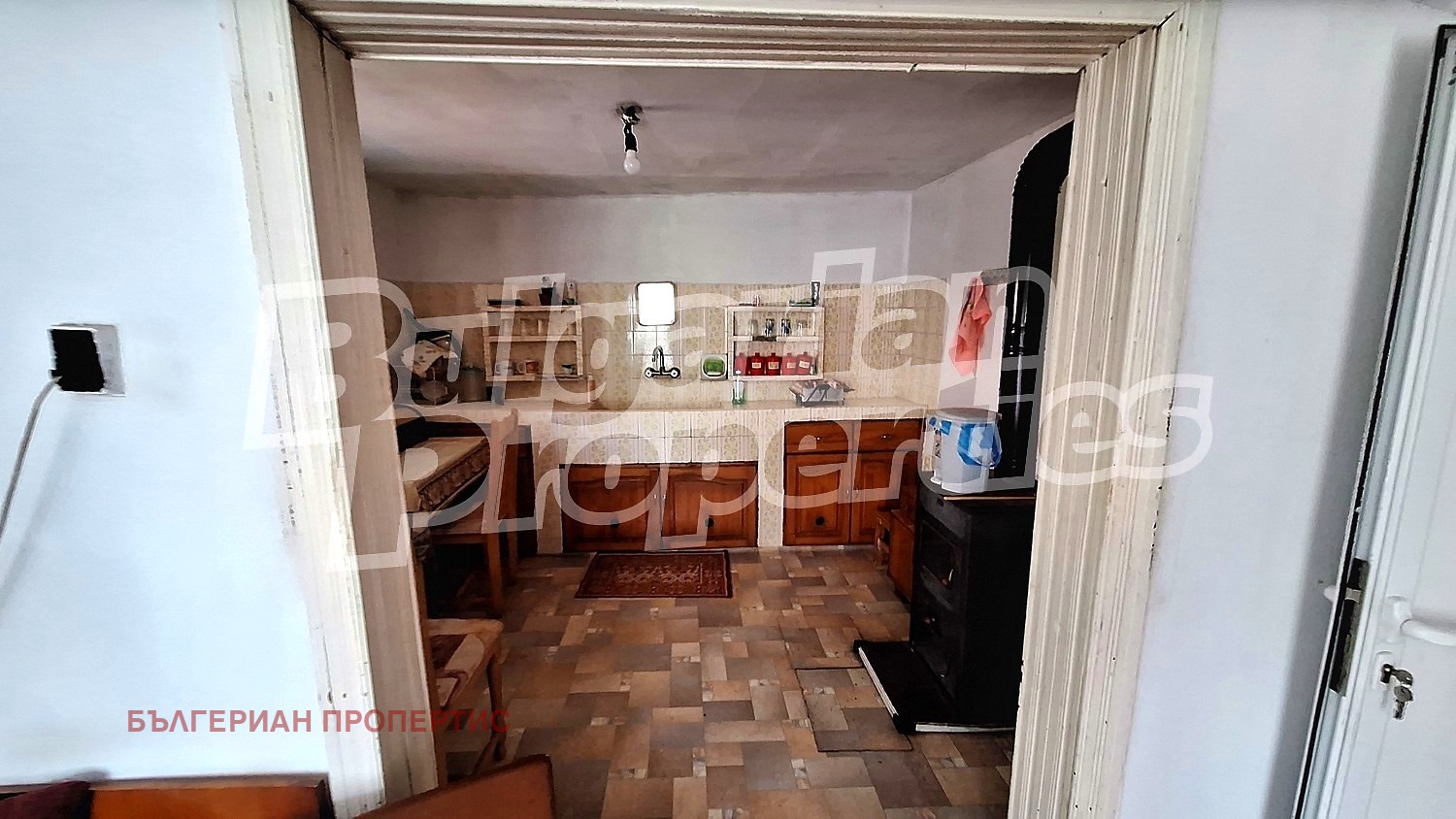 Продава КЪЩА, с. Брестник, област Пловдив, снимка 8 - Къщи - 55692330