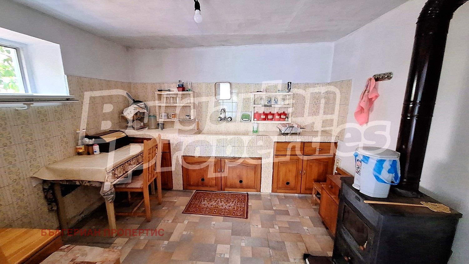 Продава КЪЩА, с. Брестник, област Пловдив, снимка 2 - Къщи - 55692330