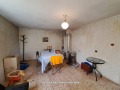 Продава КЪЩА, област Перник, с. Извор • 85000 € / 166245.55 лв. • 51131959 4