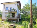 Продава КЪЩА, област Перник, с. Извор • 85000 € / 166245.55 лв. • 51131959 2