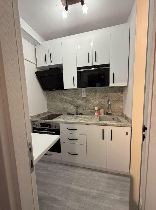 Продава  3-стаен град Варна , Левски 1 , 79 кв.м | 44535253