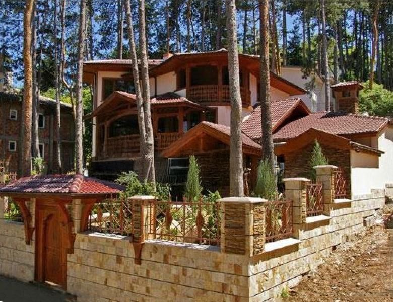 Продава КЪЩА, гр. София, гр. Банкя