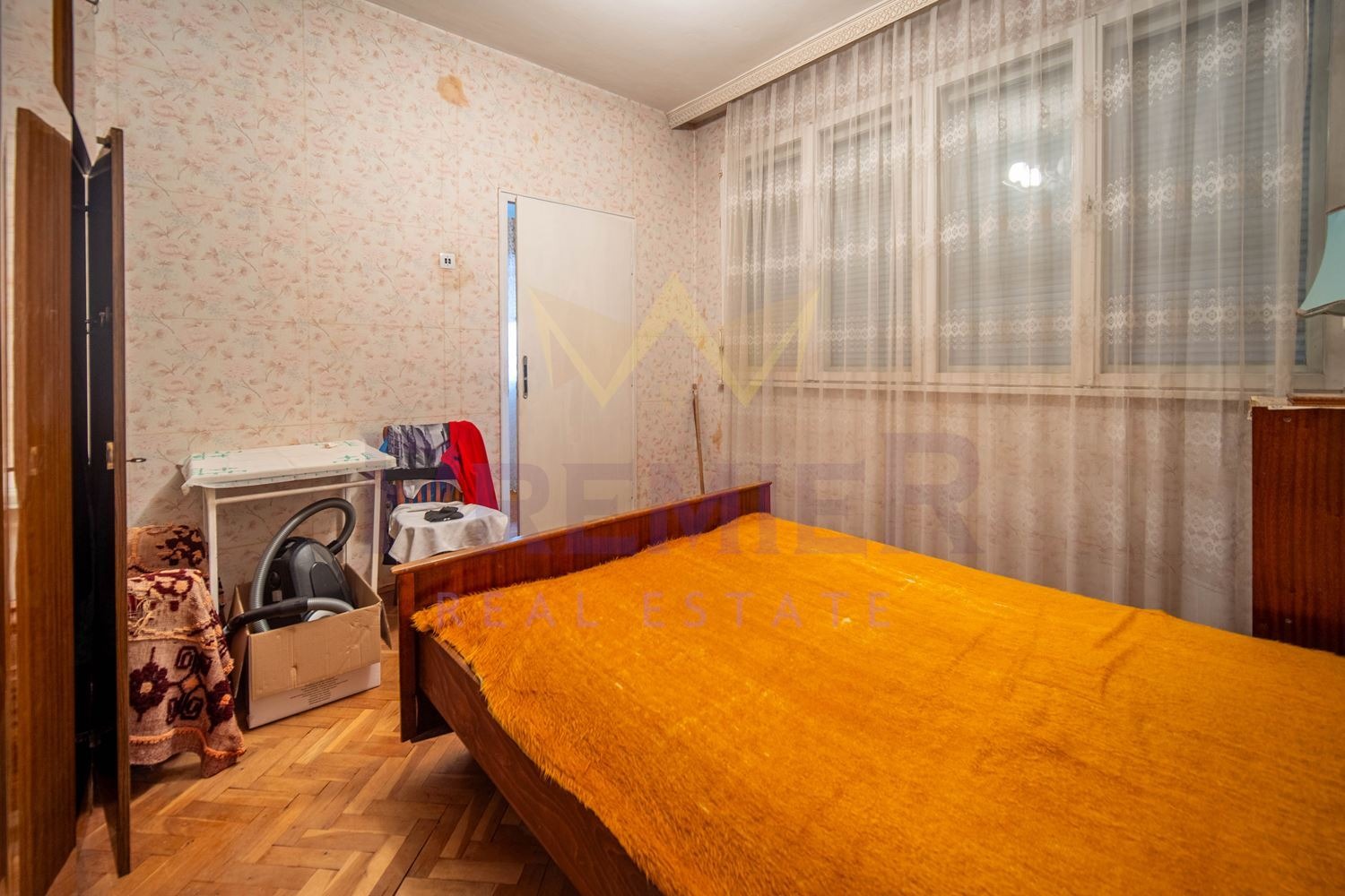 Продава 3-СТАЕН, гр. Добрич, Център, снимка 3 - Апартаменти - 53723619