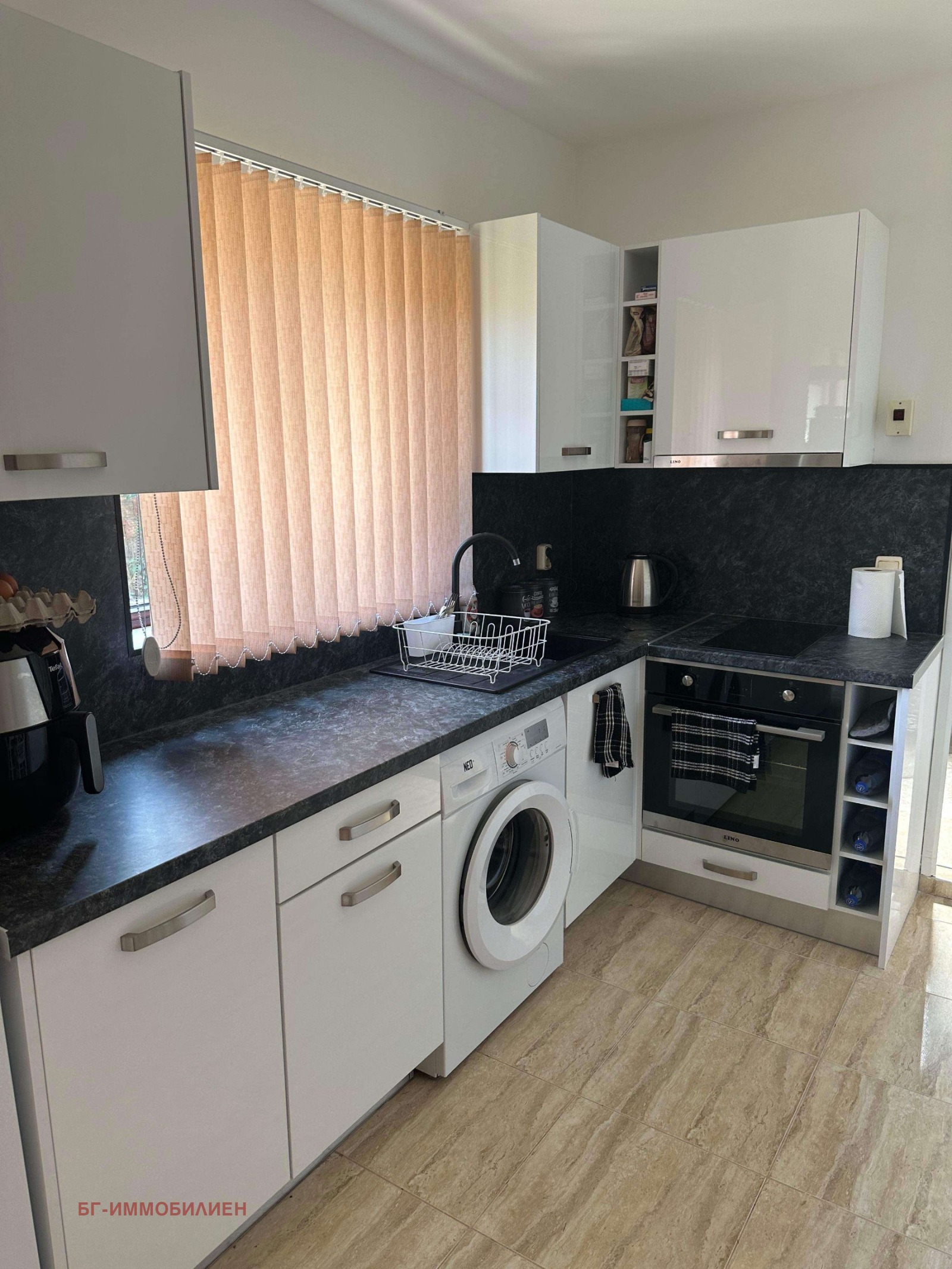 Продава КЪЩА, гр. Средец, област Бургас, снимка 2 - Къщи - 49072131