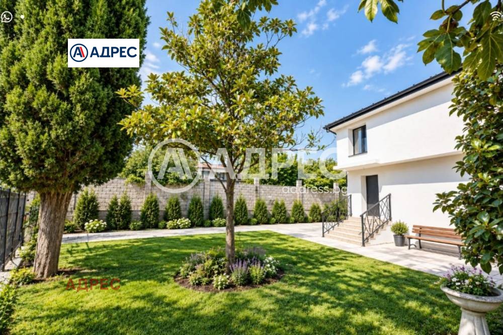 Продава КЪЩА, гр. Варна, м-т Евксиноград