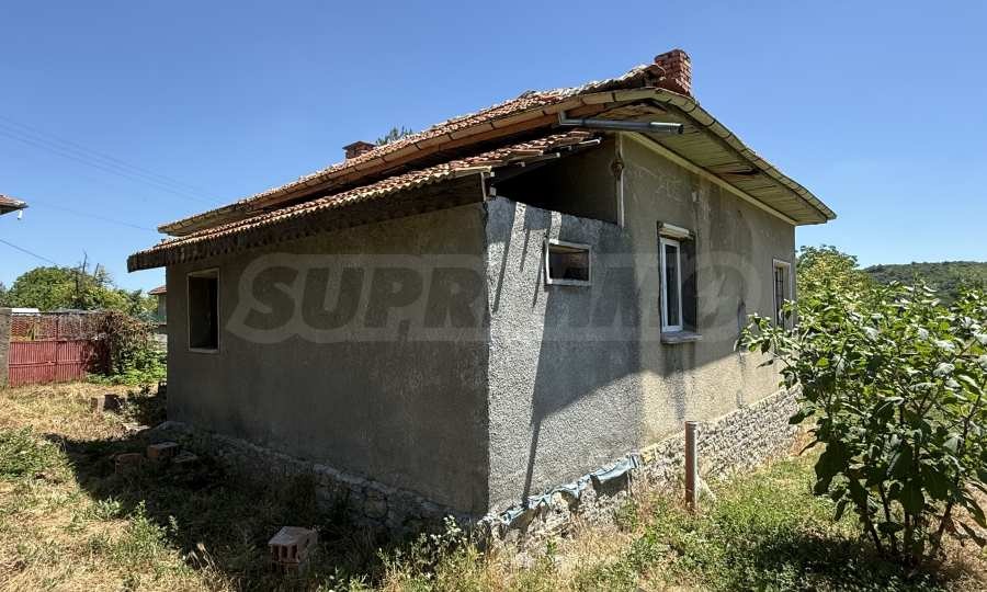 Продава КЪЩА, с. Добромирка, област Габрово, снимка 5 - Къщи - 56721025