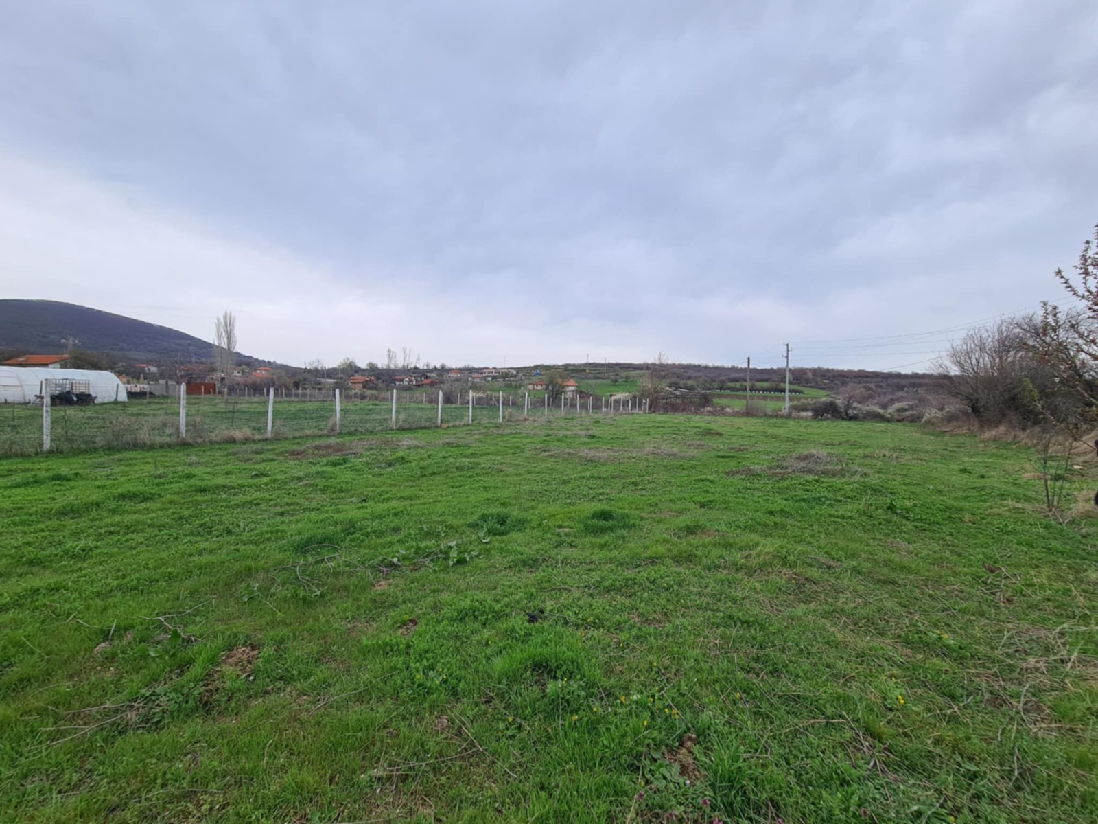 Продава ПАРЦЕЛ, с. Спахиево, област Хасково