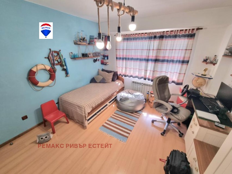Продава  3-стаен град Русе , Възраждане , 97 кв.м | 34429263 - изображение [7]