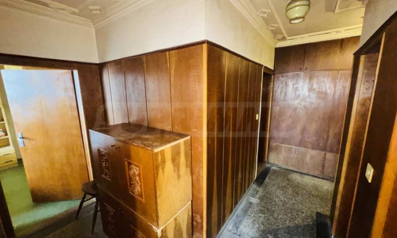 Продава 3-СТАЕН, гр. Велико Търново, Център, снимка 10 - Апартаменти - 52929671