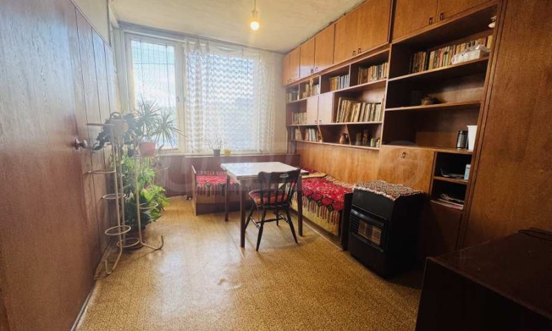 Продава 3-СТАЕН, гр. Велико Търново, Център, снимка 4 - Апартаменти - 52929671