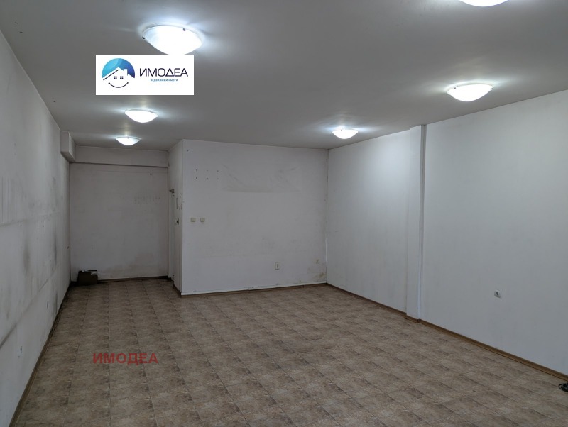 Продава МАГАЗИН, гр. Велико Търново, Акация, снимка 3 - Магазини - 52632697