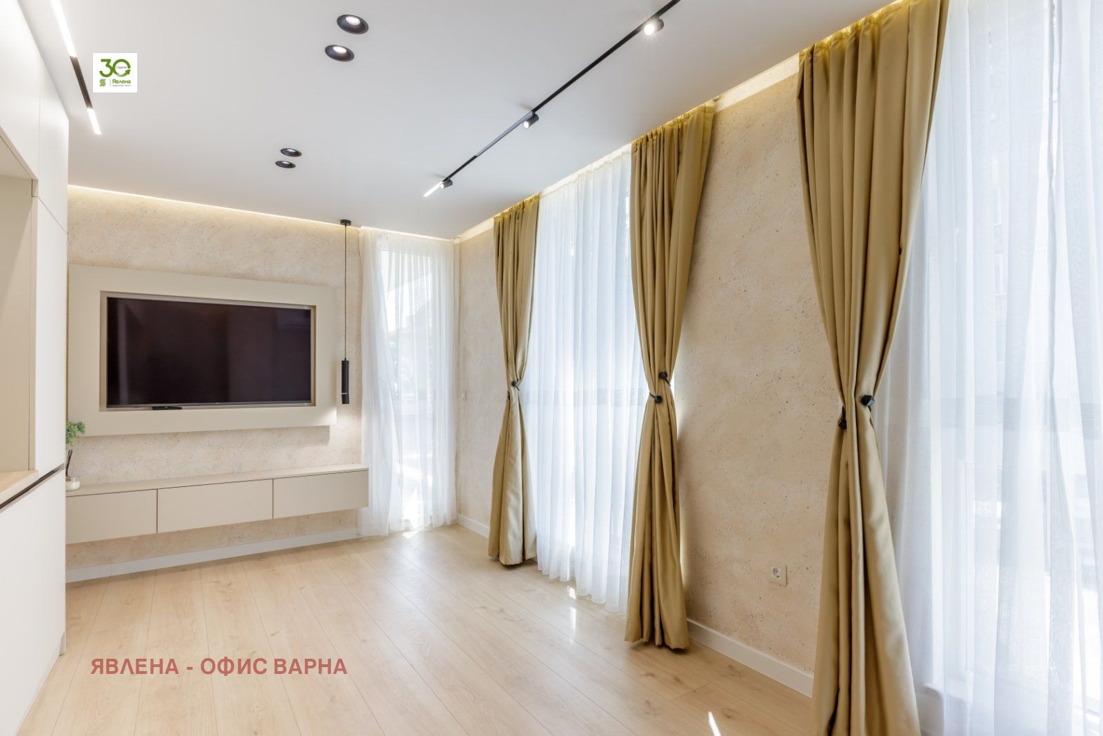 Продава 3-СТАЕН, гр. Варна, Цветен квартал, снимка 2 - Апартаменти - 55628070