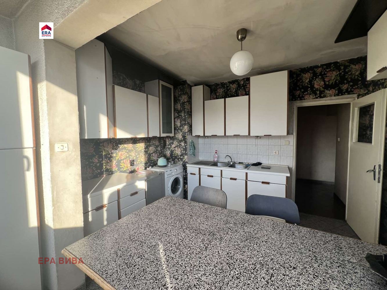 Продава 4-СТАЕН, гр. София, Зона Б-5-3, снимка 4 - Апартаменти - 54352328