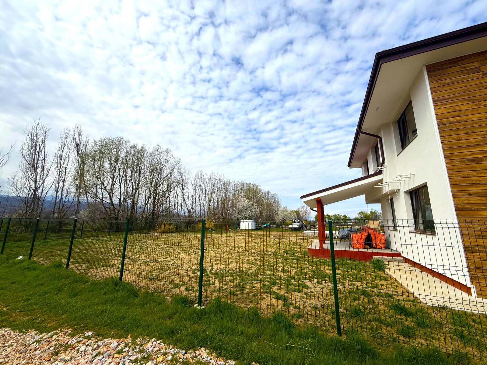 Продава КЪЩА, с. Златитрап, област Пловдив, снимка 8 - Къщи - 54090073