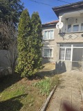 Продава КЪЩА, област Пловдив, с. Козаново • 150000 € / 293374.50 лв. • 83398617 1