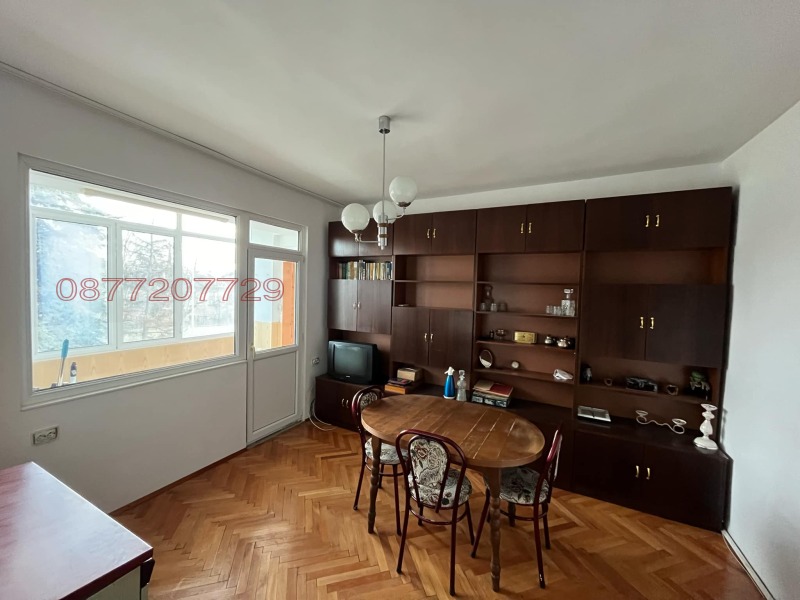 Продава 2-СТАЕН в град Ямбол, Генерал Заимов - 65 кв.м / 92 000 € » 179 936.36 лв.