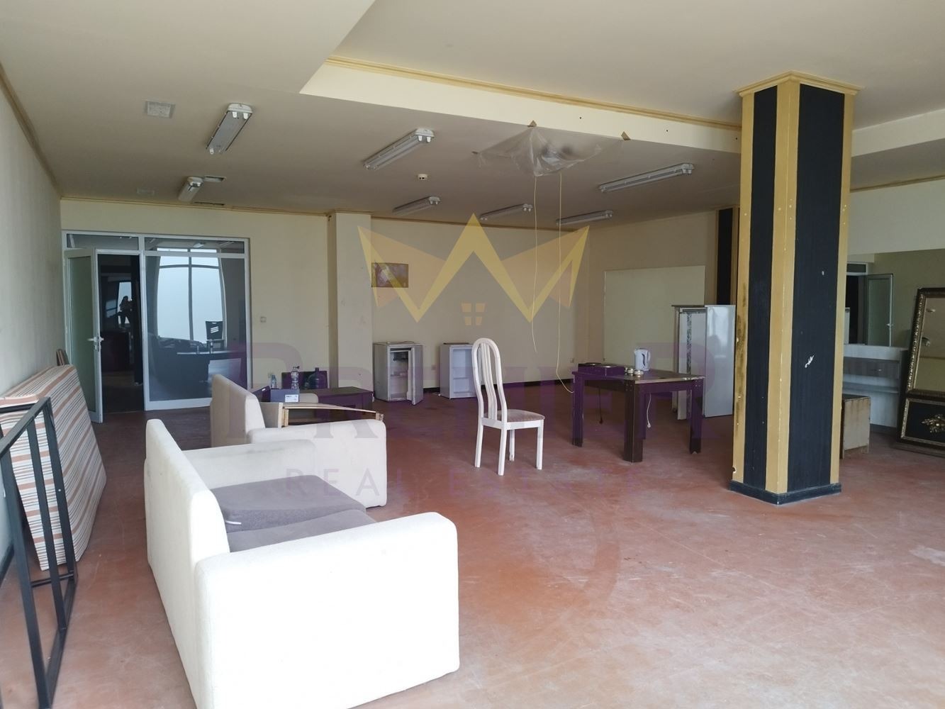 Продава ПРОМ. ПОМЕЩЕНИЕ | Imot.bg — изображение 1