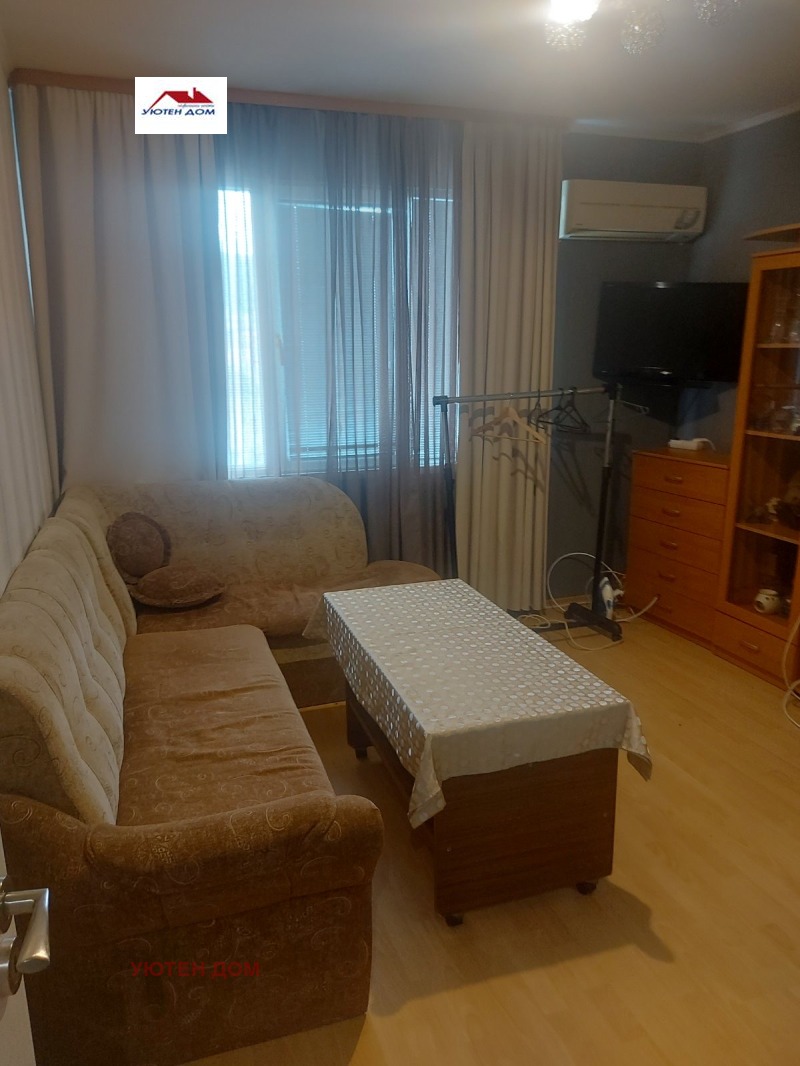 Продава  1-стаен град Шумен , 5-ти полк , 35 кв.м | 20998612 - изображение [2]