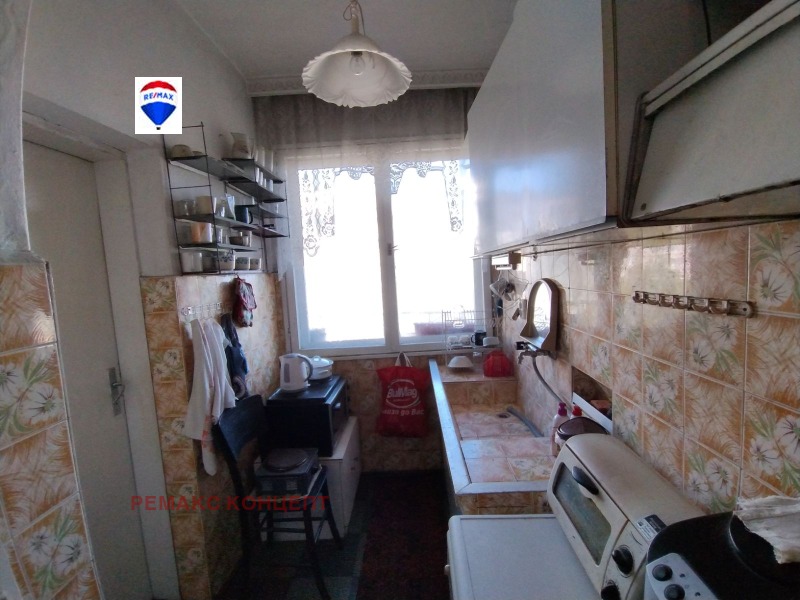 Продава  Многостаен град Шумен , Дивизионна болница , 120 кв.м | 88709859 - изображение [3]