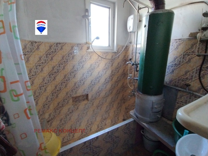 Продава  Многостаен град Шумен , Дивизионна болница , 120 кв.м | 88709859 - изображение [9]