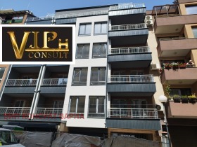 1-стаен град Варна, Колхозен пазар 2