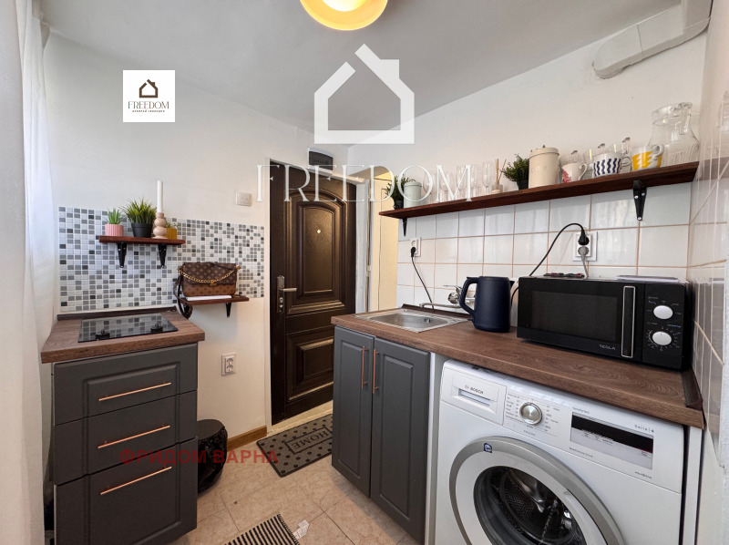 Myytävänä  Studio Varna , Tšajka , 24 neliömetriä | 77177895 - kuva [8]