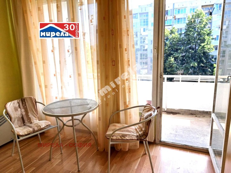 Продава  2-стаен град София , Толстой , 65 кв.м | 60360179 - изображение [2]