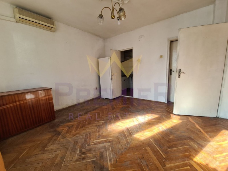 En venta  2 dormitorios Varna , Tsentar , 100 metros cuadrados | 60088900 - imagen [4]