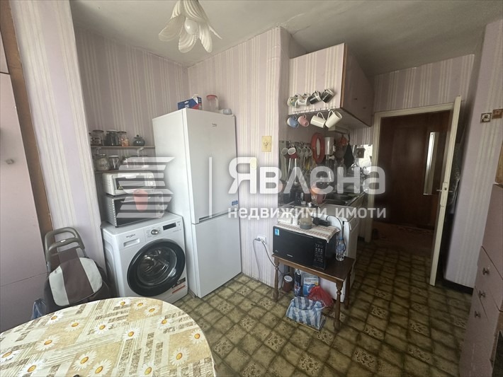 Продава МНОГОСТАЕН, гр. Пловдив, Кючук Париж, снимка 2 - Апартаменти - 54814216