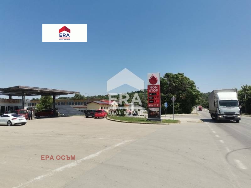 Продава БИЗНЕС ИМОТ, гр. Ловеч, Промишлена зона - Изток, снимка 2 - Други - 52221905