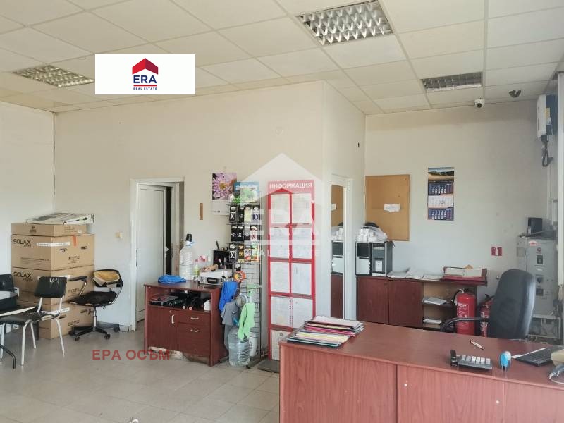 Продава БИЗНЕС ИМОТ, гр. Ловеч, Промишлена зона - Изток, снимка 10 - Други - 52221905