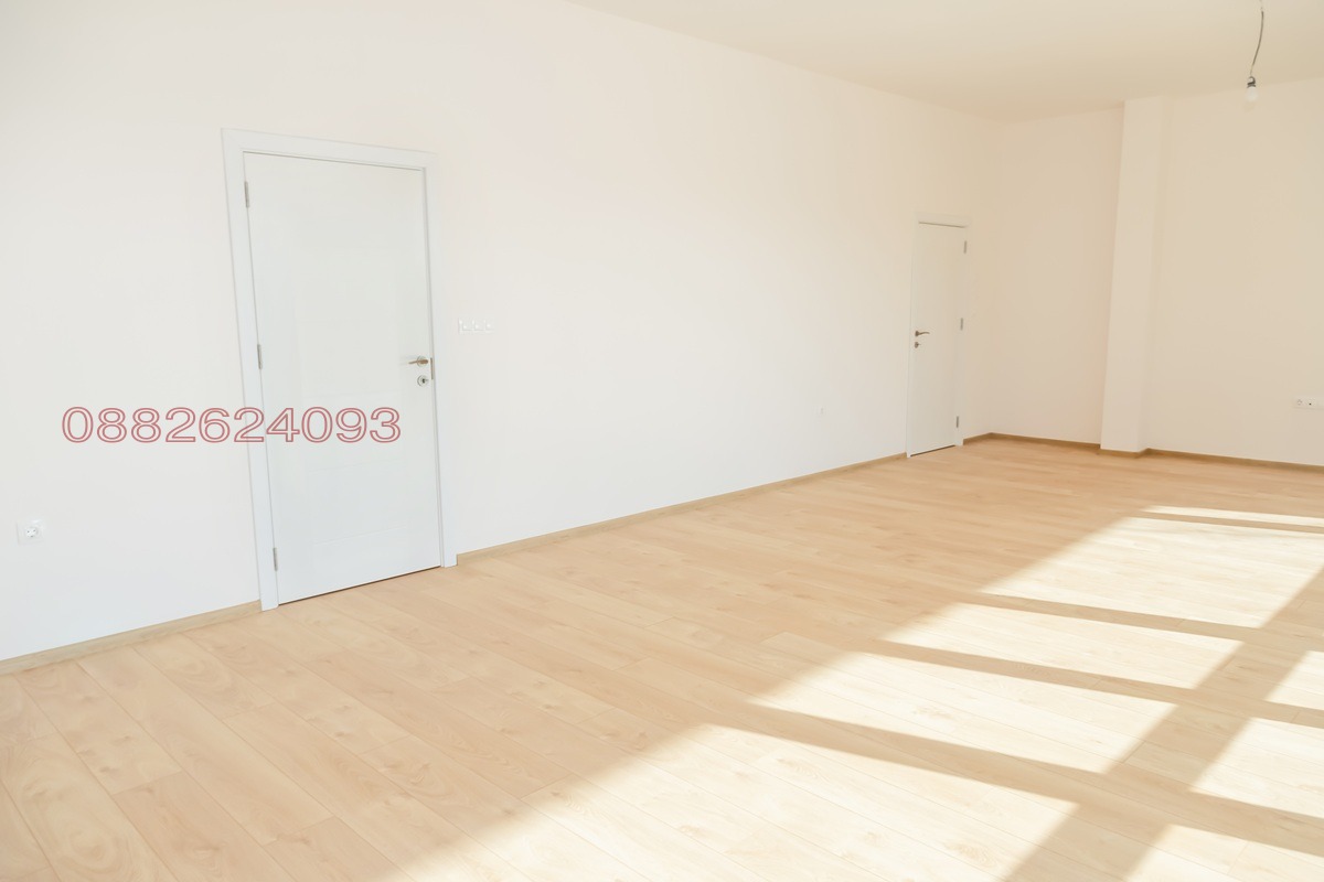 Продава КЪЩА, гр. Варна, Бриз, снимка 2 - Къщи - 53763525