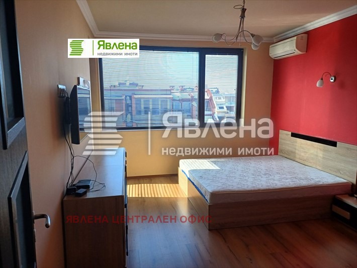 À venda  2 quartos Sofia , Centar , 121 m² | 26474537