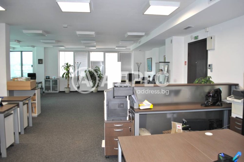 Til salg  Kontor Sofia , Manastirski livadi , 207 kvm | 50244096 - billede [2]