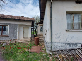 Продажба на имоти в с. Габер, област София - изображение 2 